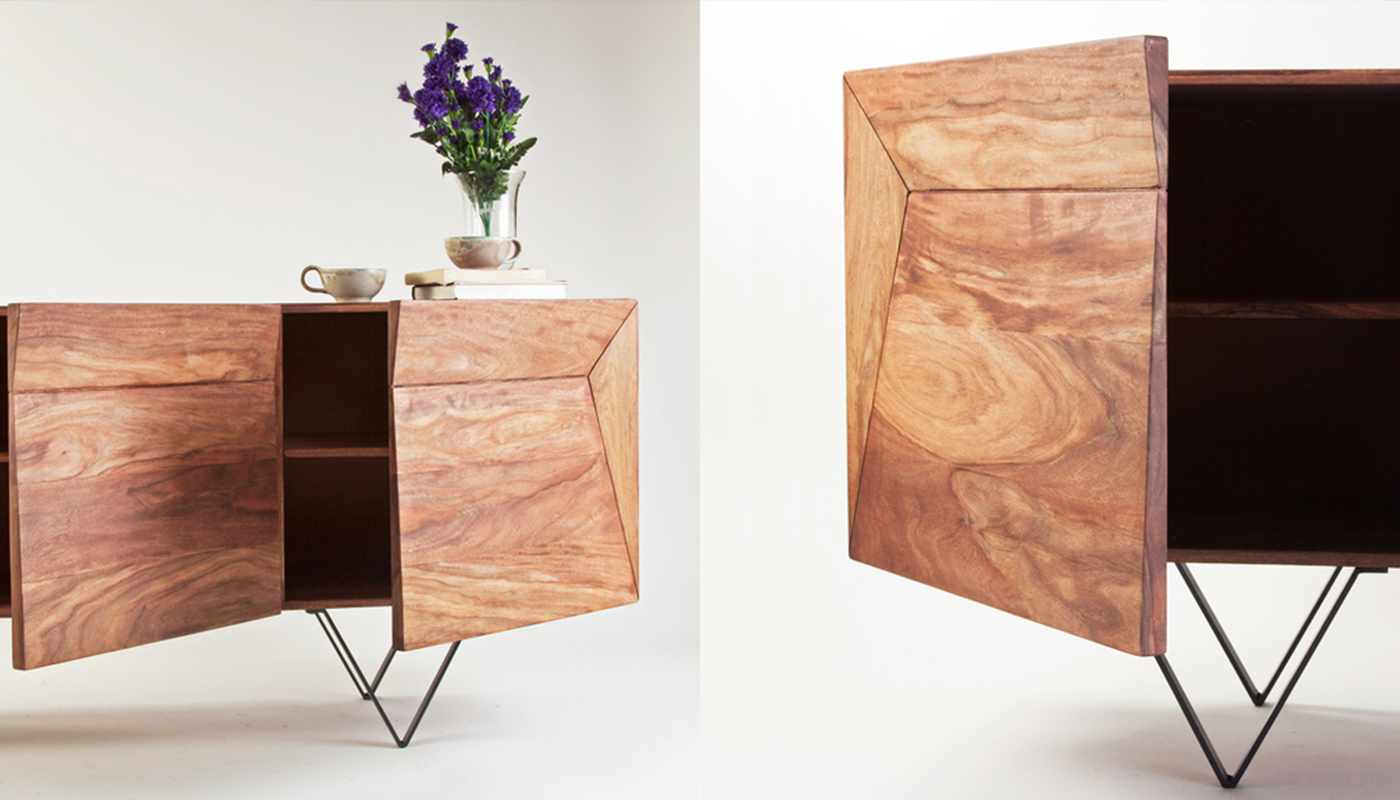 Media Stands & Consoles